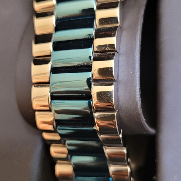 Porsamo Bleu... MINT! - Picture 2 of 16